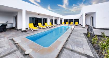 Casa Eden - Naturist area, Full privacy, Private Pool and BBQ By Lanzarote Vacation Homes