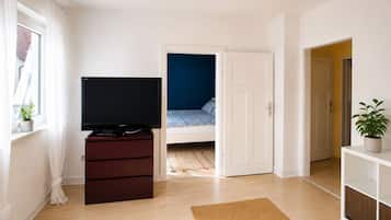 1 bedroom, iron/ironing board, travel crib, WiFi (free)