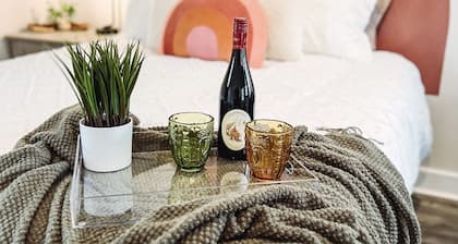 Newly renovated and only a 6 minute walk from Downtown Hendersonville