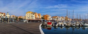 Marina/club náutico