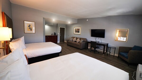 Newly Remodeled 2 Queen Bed + Sofa Bed | Desk, blackout drapes, iron/ironing board, free WiFi - Seaside Inn & Suites (Santa Cruz)