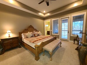 3 bedrooms, iron/ironing board, travel crib, free WiFi