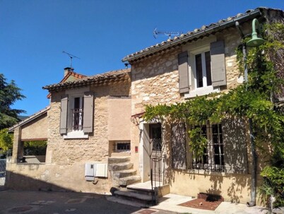 Charming village house in the heart of the Luberon