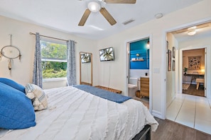 2 habitaciones, escritorio, tabla de planchar con plancha y wifi gratis 