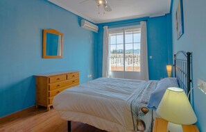 1 bedroom, free WiFi, bed sheets