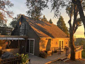 Exterior - Wine Tasting, Rafting & Hiking Retreat With Canyon Views (Garden Valley)