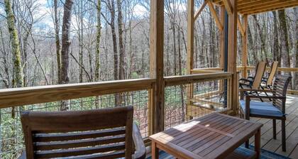 Canopy Creek Connestee Falls | 4 Bed, 2 Bath
