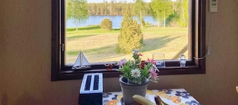 Awesome home in Lenhovda with WiFi