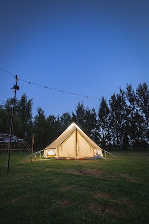 Exterior - Yo Épico Glampling (Mexico City)