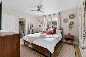 4 dormitorios, escritorio, tabla de planchar con plancha y wifi