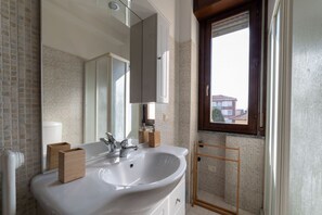 Regadera y bidet 