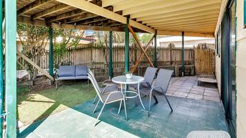 Comfort House | Terrace/patio