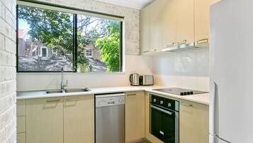 Fridge, microwave, oven, dishwasher