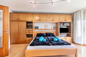 1 Schlafzimmer, Bügeleisen/Bügelbrett, kostenloses WLAN, Bettwäsche