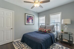 2 bedrooms, WiFi, bed sheets