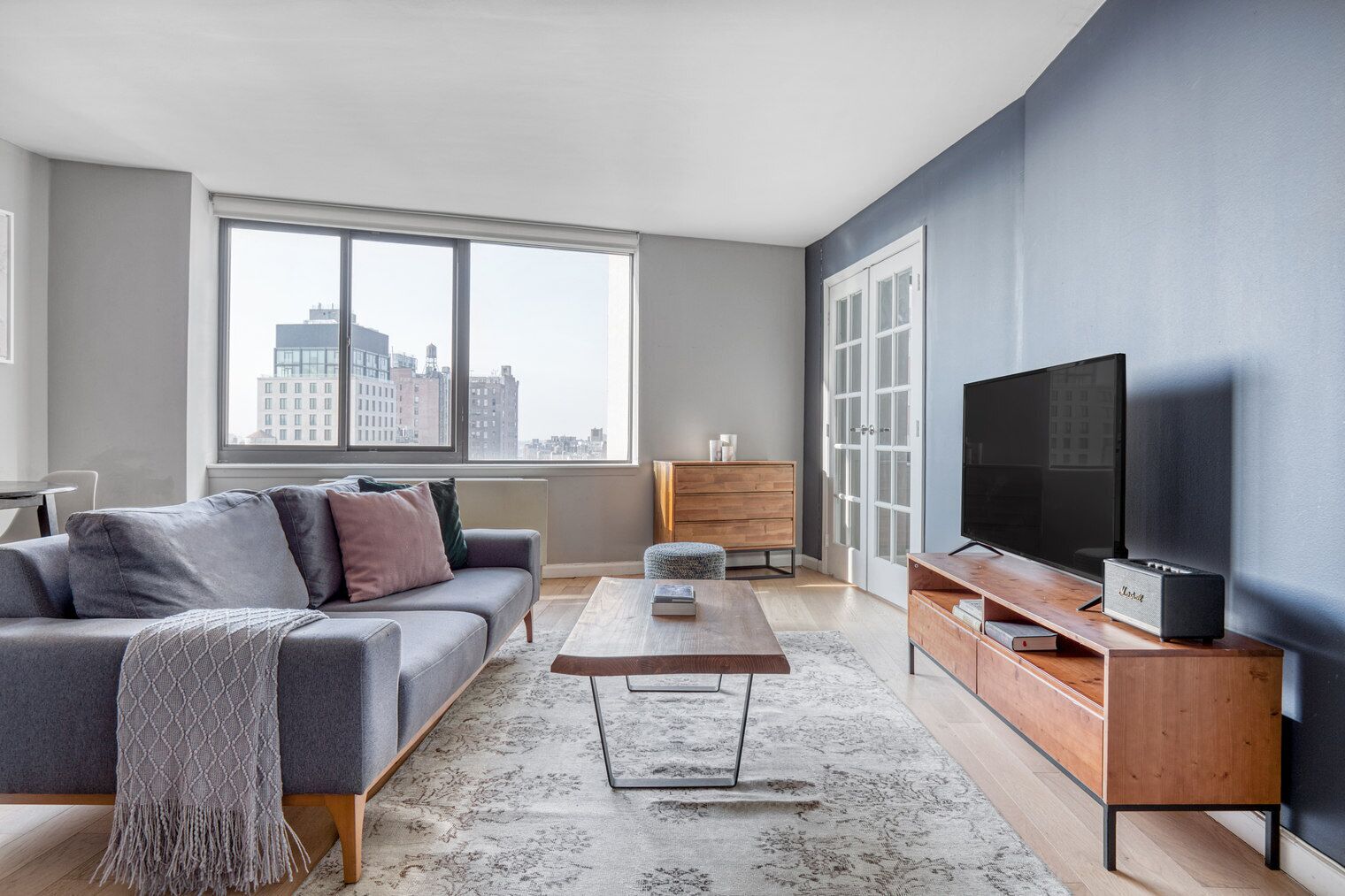 Quaint Union Square 1BR, Doorman + Gym, near NYU by Blueground