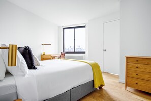 1 dormitori, planxa i posts de planxar, wifi i roba de llit 