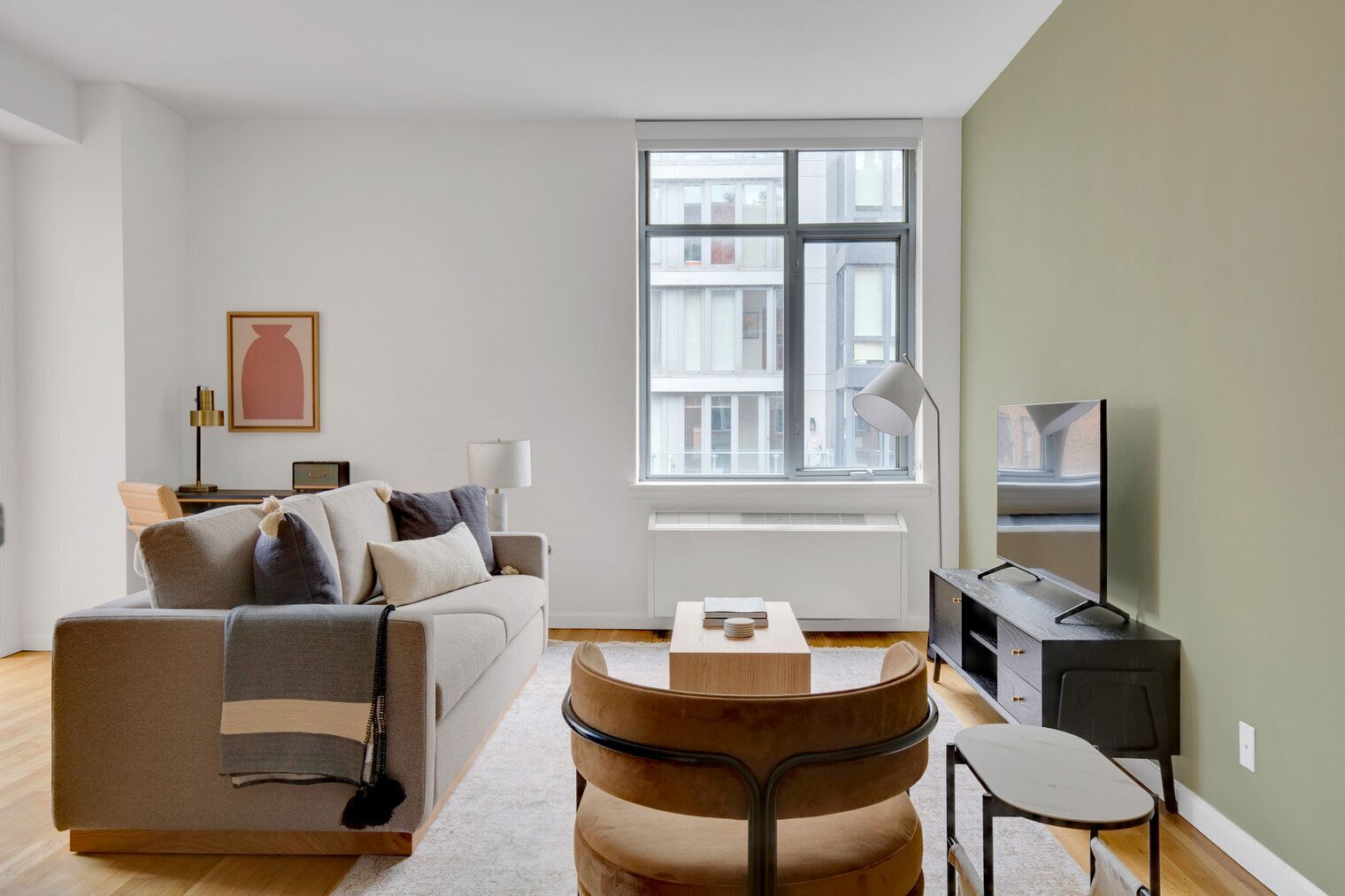 Classic Chelsea 2BR w/ Doorman & Gym, near High Line, by Blueground