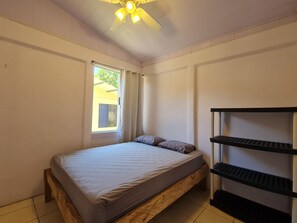 2 bedrooms, WiFi - Una escapada de vacaciones espaciosa y privada en Marbella. (¡Admite mascotas!)  (Marbella)
