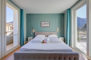 3 bedrooms, iron/ironing board, WiFi, bed sheets - Porto Letizia Primula 1, Porlezza, Italy (Porlezza)