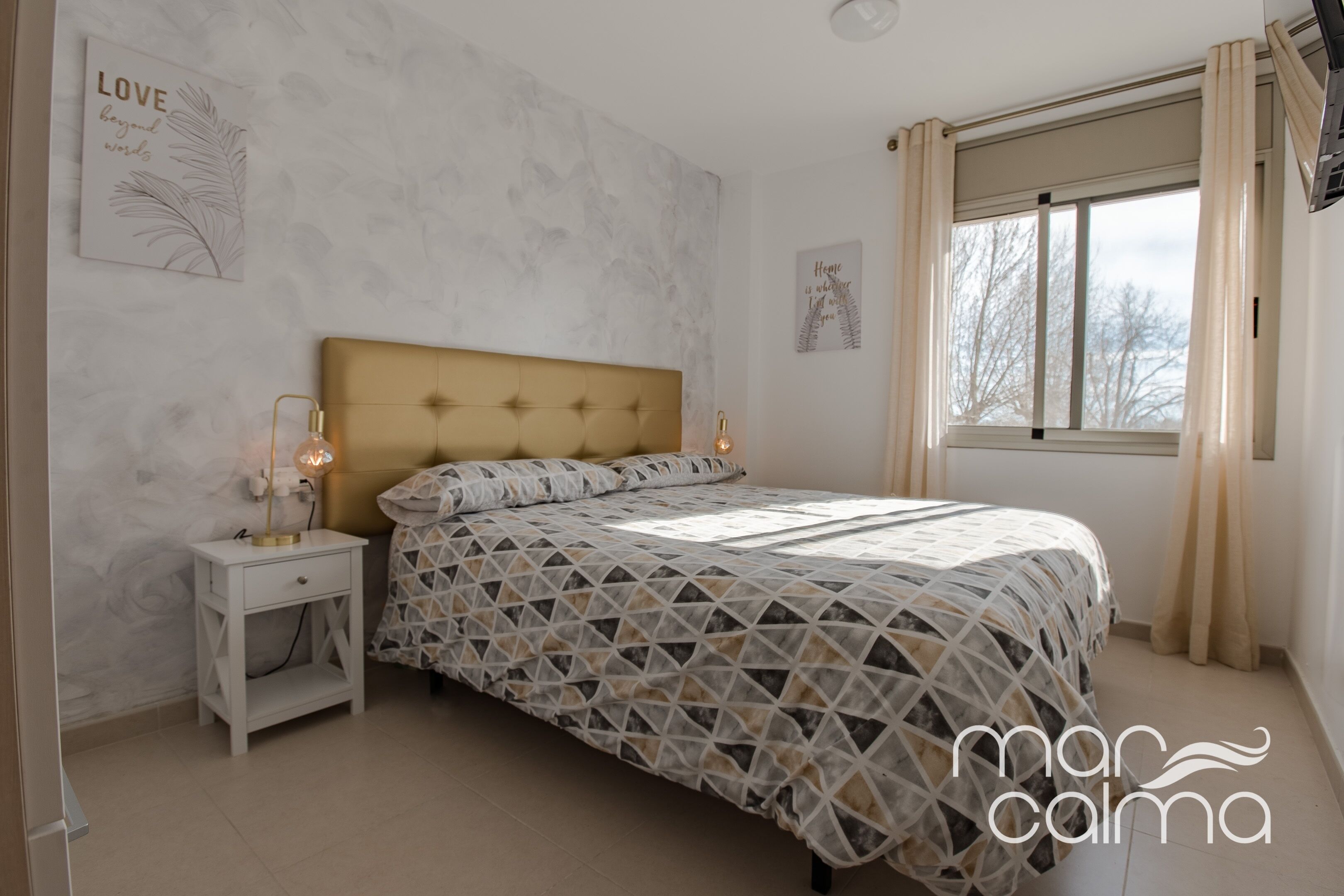 2 bedrooms, iron/ironing board, Internet, bed sheets