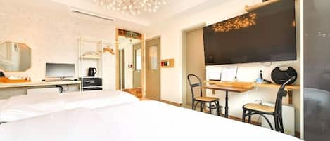 Suite Twin | Individually decorated, individually furnished, free WiFi, bed sheets