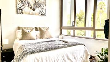 3 bedrooms, WiFi, bed sheets