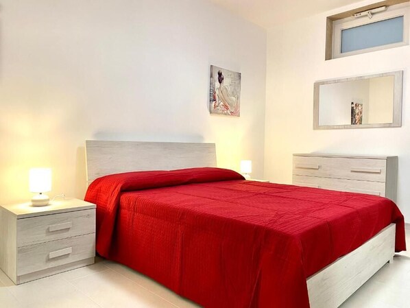 3 chambres, bureau, fer et planche à repasser, Wi-Fi gratuit
