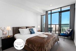 3 makuuhuonetta, silitysrauta/-lauta, Wi-Fi, vuodevaatteet