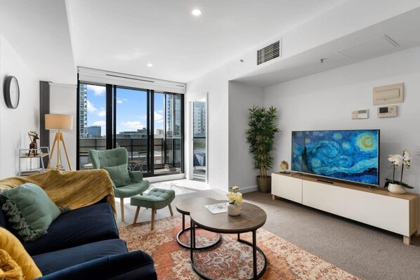 TV, offices - The Luxury/ City Central/ Pool/ Gym/ Parking /WiFi (Adelaide)