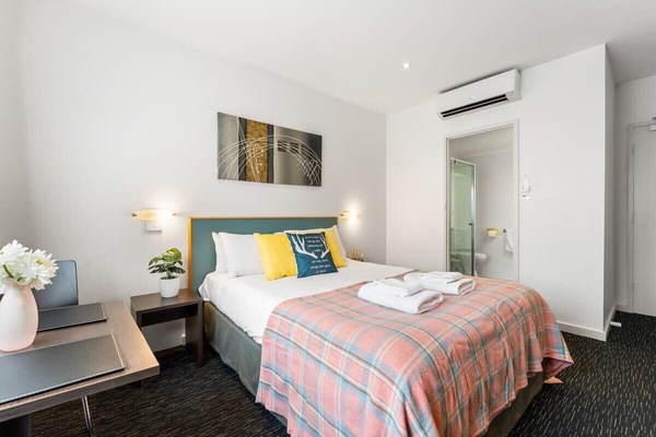 Bedroom with ensuite - Double bed