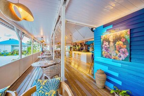 Restaurant - OPOA BEACH HÔTEL (Raiatea)