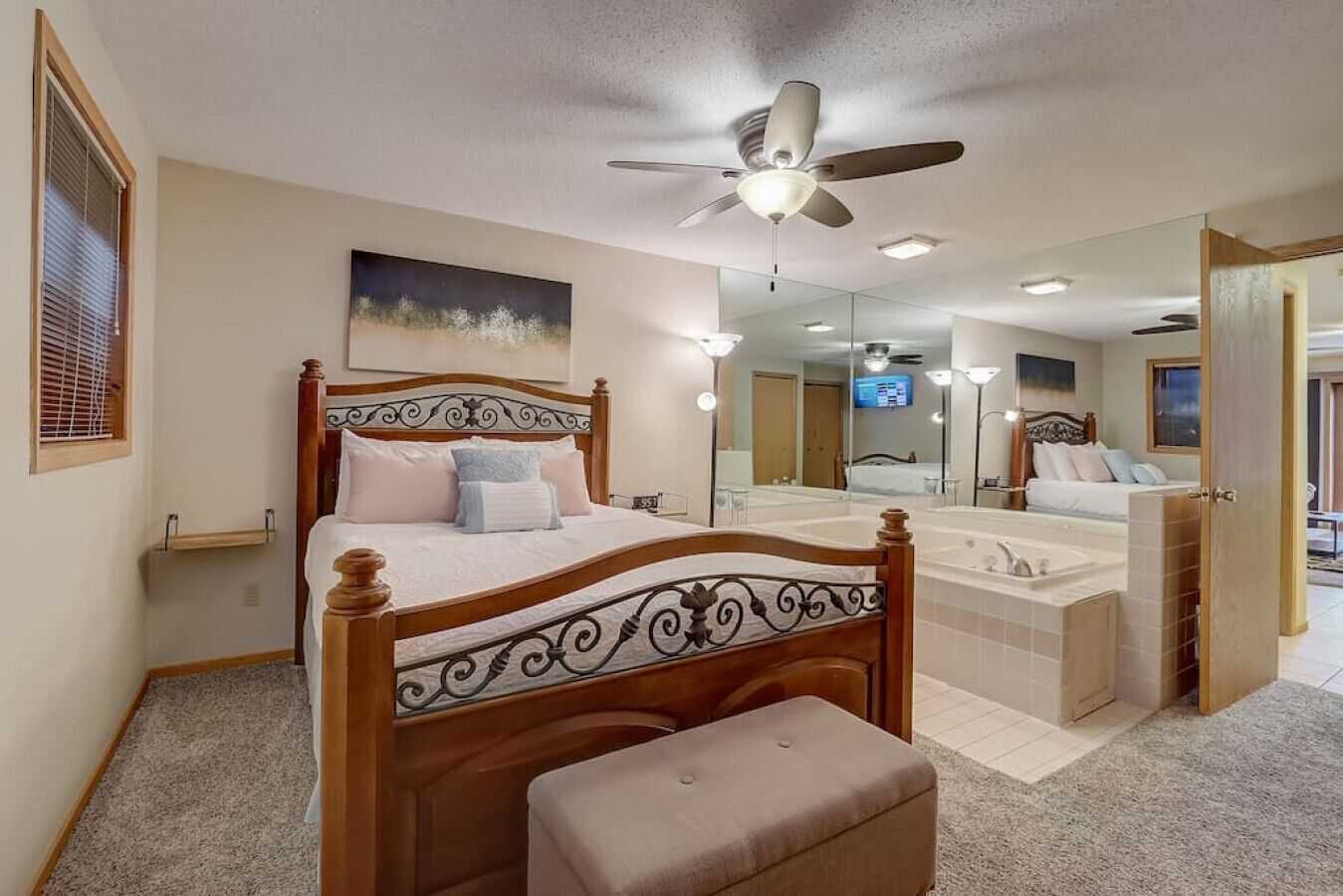 1 bedroom, iron/ironing board, WiFi (free), bed sheets