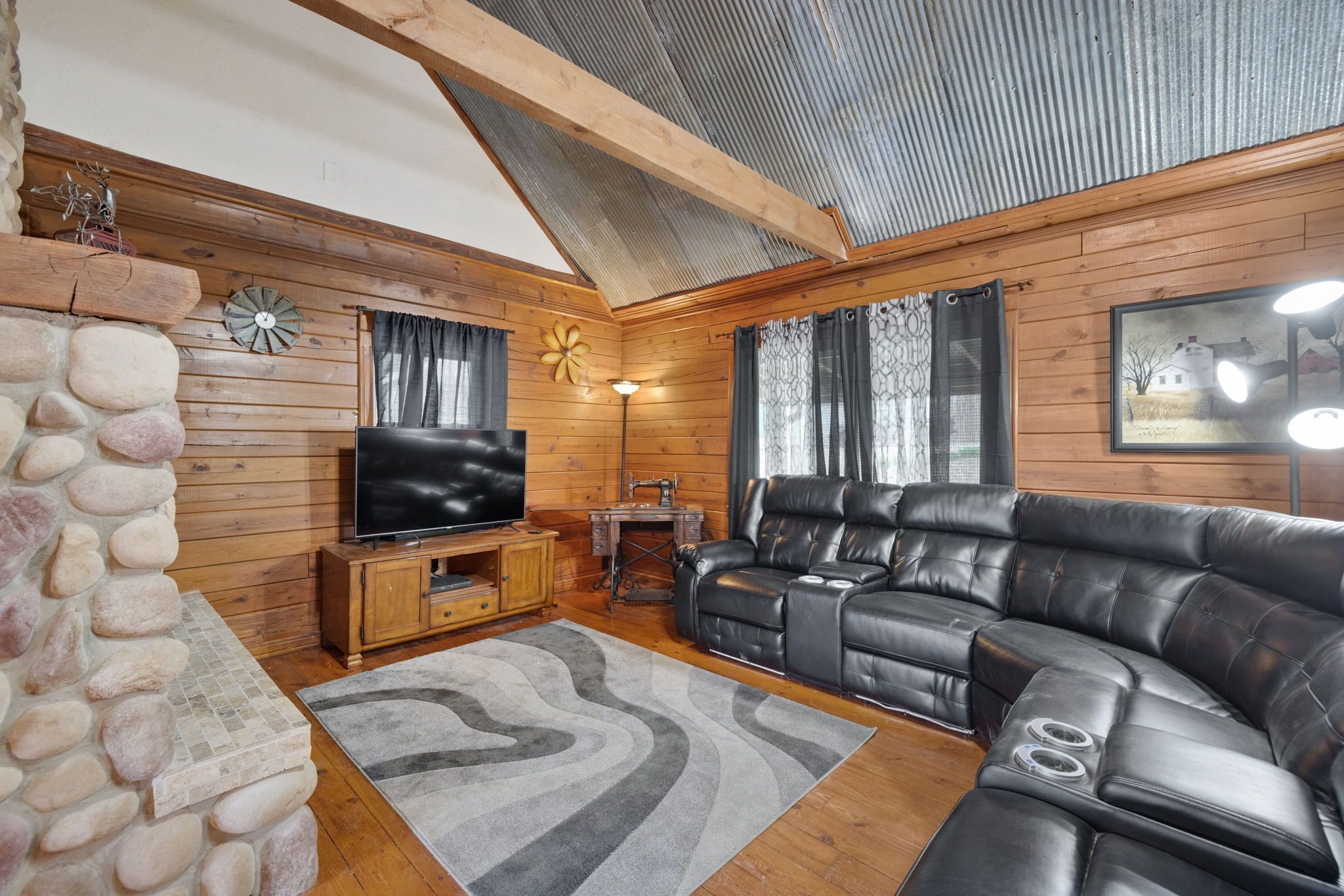 Smart TV, fireplace, DVD player, foosball