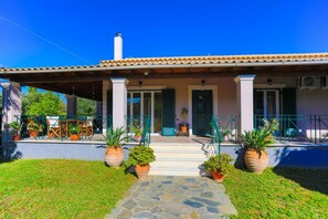 3 bedrooms - Villa Chrisdina in Nymfes (Corfu)