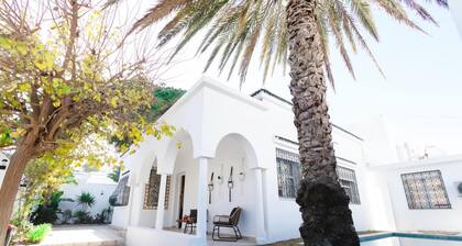 Villa Bord de mer Piscine Chauff e et Terrasse