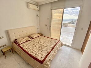 1 chambre, accès Internet, draps fournis