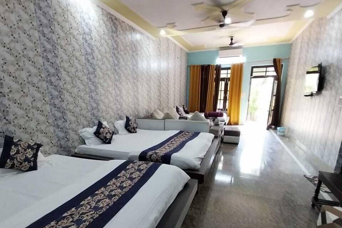 Family Room | 1 bedroom, WiFi (free)