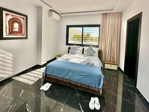 Apartment | 1 bedroom - Gammarth Touristique Piscine Commune Bord de mer (La Marsa)
