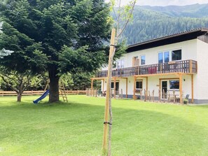 Exterior - Gezellig Ruim Appartement met Uitzicht op National Park Hohetauern! (Mallnitz)