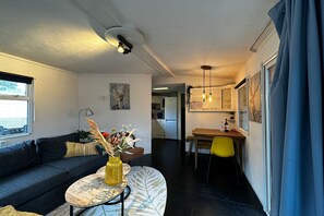 Smart TV - Apartment in the forest of Eext (Drenthe)