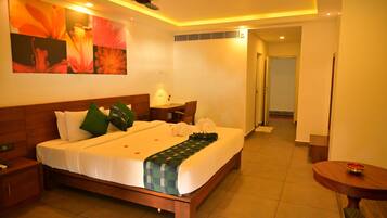 Cubrecamas, colchones Select Comfort y minibar