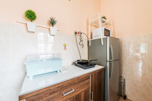 Family House | Private kitchen - Corner 3BR Landed House at Sepang (Sungai Pelek)