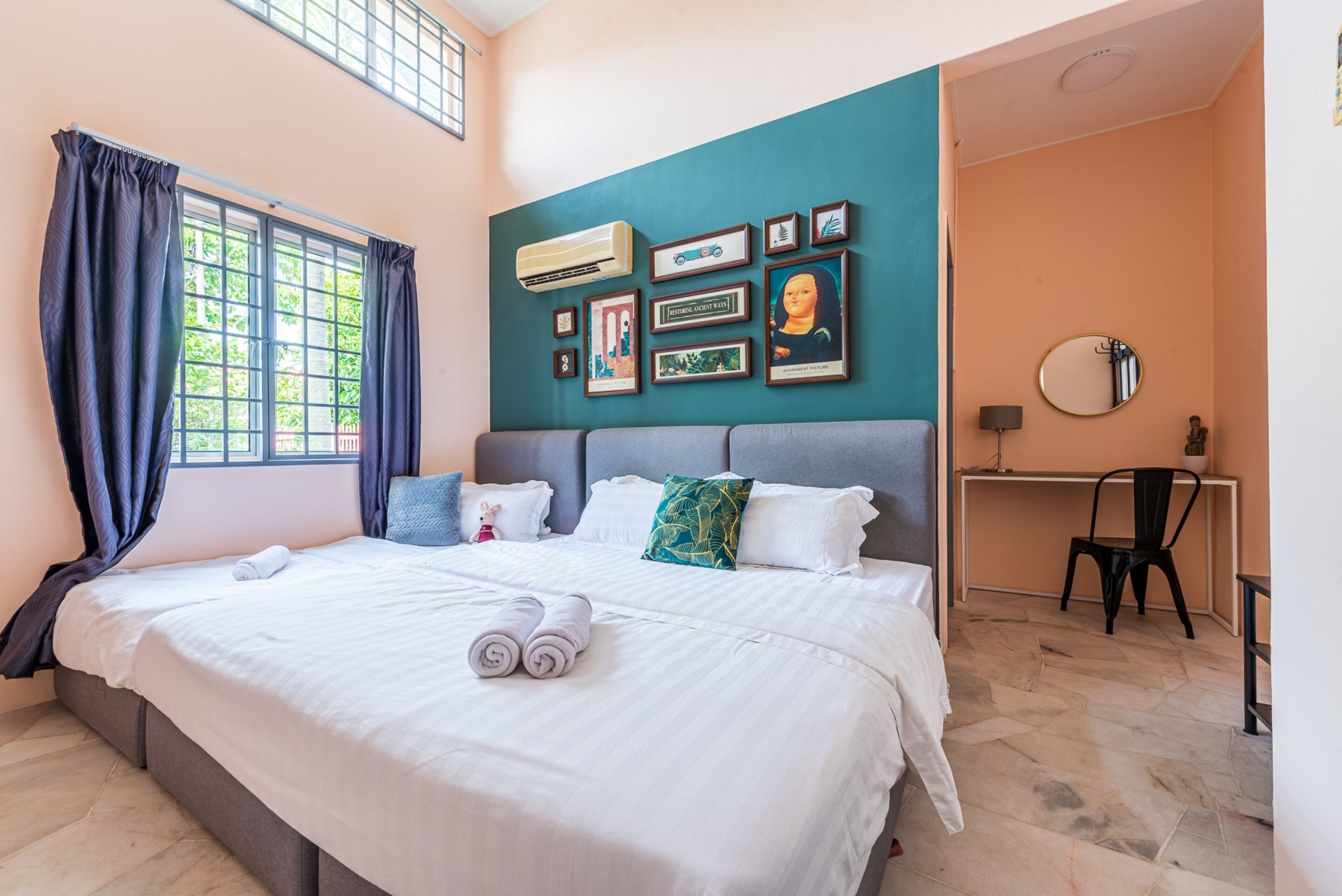 3 bedrooms, blackout curtains, iron/ironing board, free WiFi