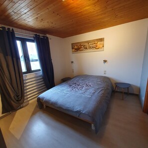 3 habitaciones, wifi y ropa de cama 