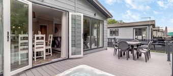 Coggeshall Lodge Pet