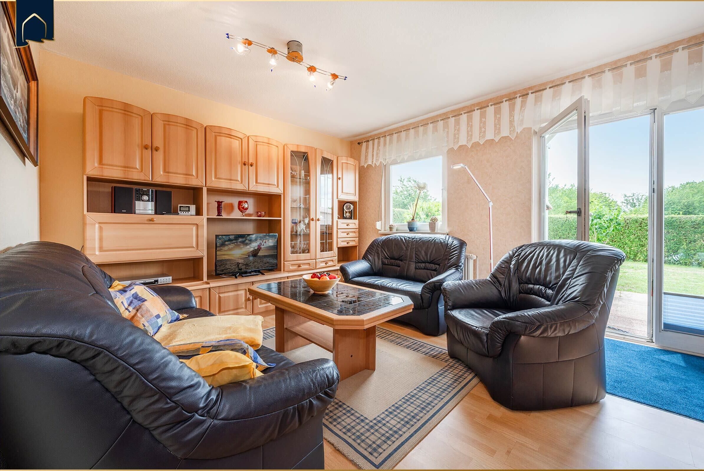 TV, fireplace, books, stereo