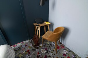 Standard Double Room | Premium bedding, desk, soundproofing, free WiFi