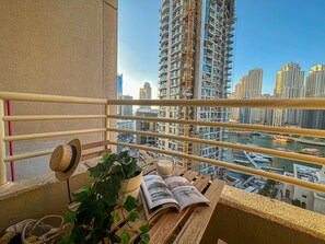 デラックス アパートメント | バルコニー