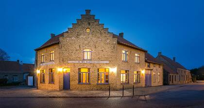 Authentic spacious holiday home - idyllic location - surrounded by